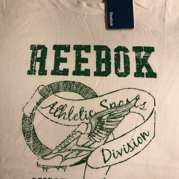 Practical Reebok Brand crew neck white t- shirt with frontal green design - Picture 3 of 5